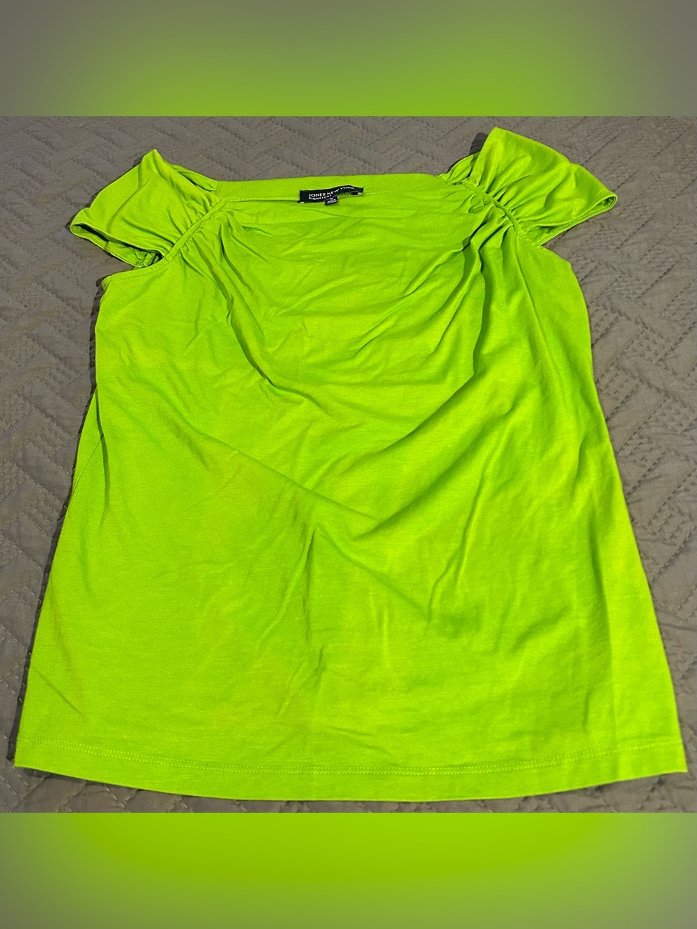 Jones New York Neon Lime Cap Sleeve Top Size M